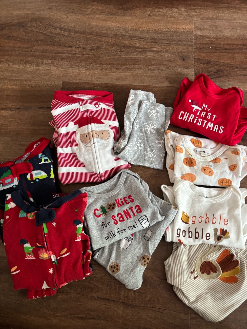 6-9 Month Baby Holiday Bundle